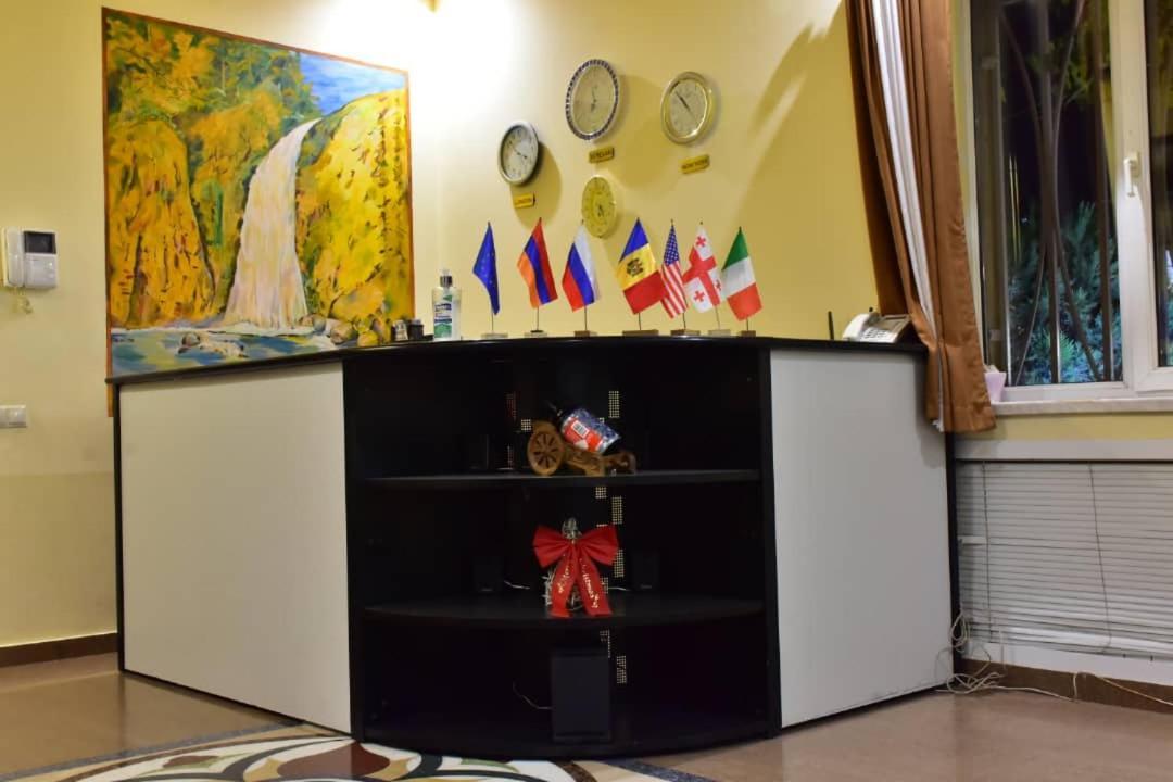 Gyumri Hotel Jerevan Buitenkant foto