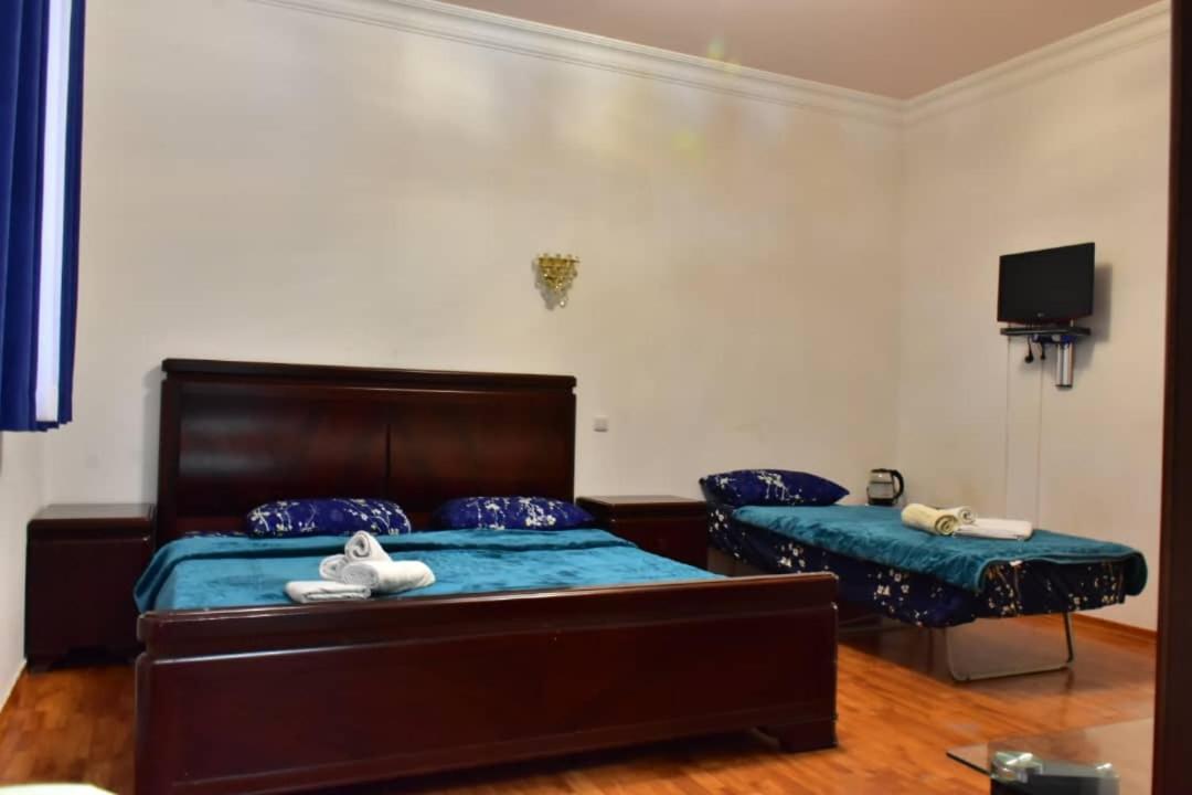 Gyumri Hotel Jerevan Buitenkant foto